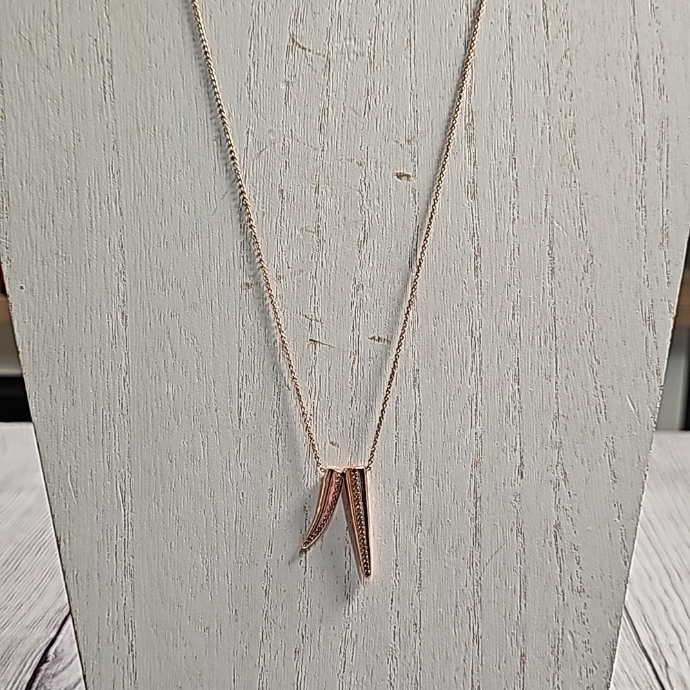 Stella & Dot rose gold pave dainty necklace